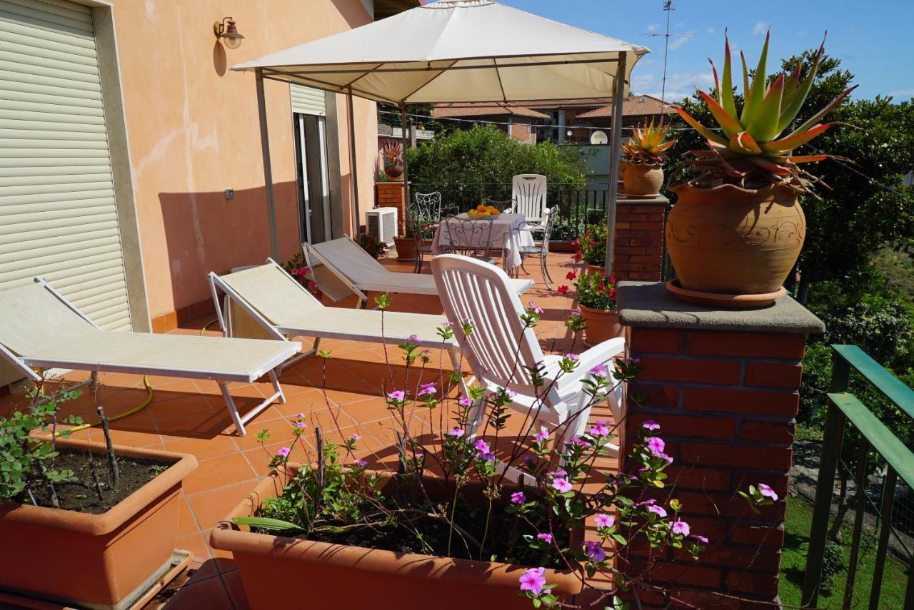 La Magnolia Apartment Aci Trezza Ngoại thất bức ảnh